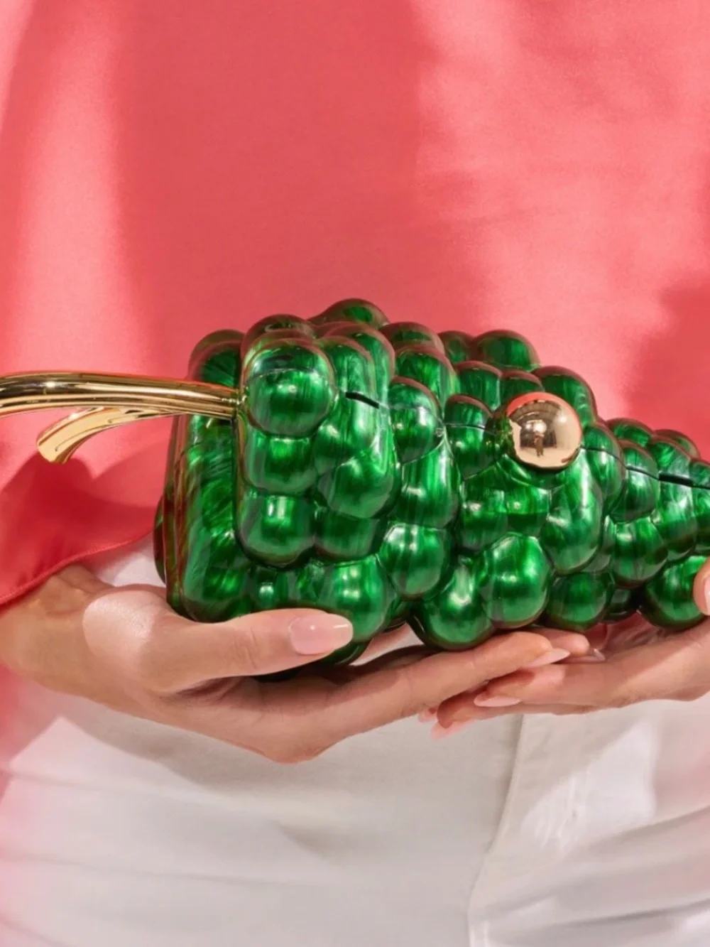 AKIRA I FEEL GRAPE CLUTCH Size O/SO/S - Picture 4 of 6